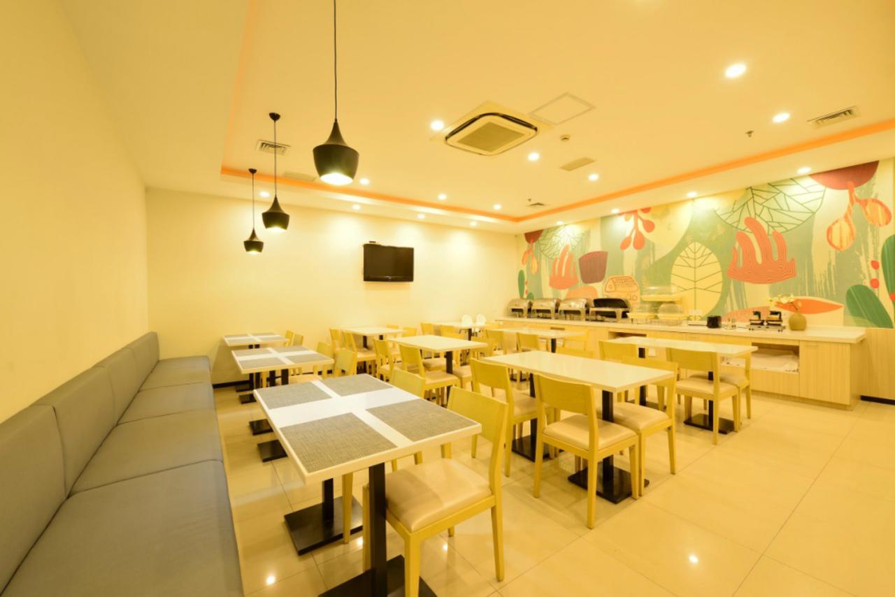 Hanting Express Xichang Qionghai Wetland Park Liangshan Yi Autonomous Prefecture Exterior photo