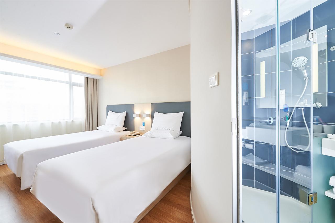 Hanting Express Xichang Qionghai Wetland Park Liangshan Yi Autonomous Prefecture Exterior photo