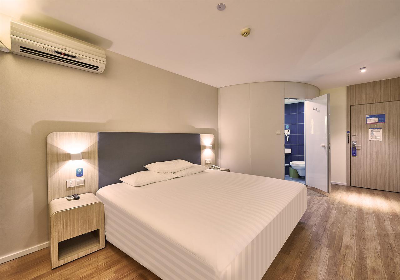 Hanting Express Xichang Qionghai Wetland Park Liangshan Yi Autonomous Prefecture Exterior photo